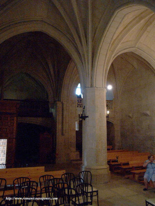 INTERIOR DEL TEMPLO